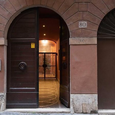 Unforgettable Split Level Jacuzzi Suite Navona - Top Collection Rome Luaran gambar