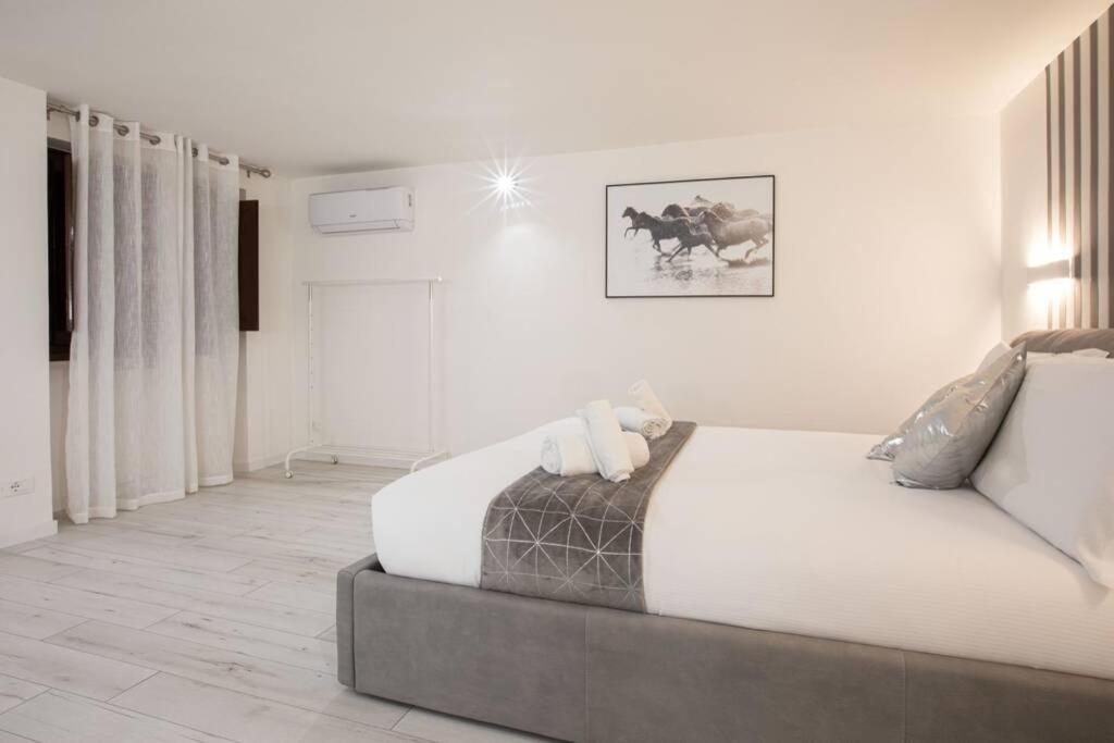 Unforgettable Split Level Jacuzzi Suite Navona - Top Collection Rome Luaran gambar