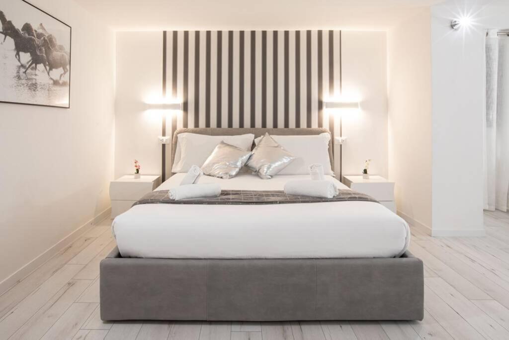 Unforgettable Split Level Jacuzzi Suite Navona - Top Collection Rome Luaran gambar